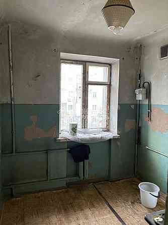 Продаж Квартира 1-кімнатна, 3/5 поверх на вул. Героїв Харкова Kharkiv