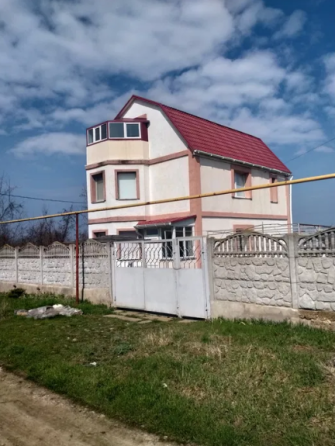 Продам новый 2-х этажный дом с ремонтом в с.Александровка (Лиманский р-н, 5 км от Одессы) Доброолександрівка