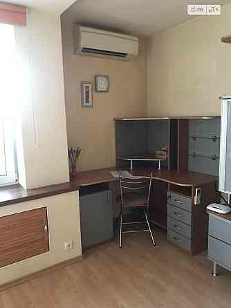 Оренда Квартира 1-кімнатна, 7/11 поверх на Антоновича, 154 Киев