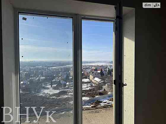 Продаж Квартира 2-кімнатна, 4/7 поверх на Університетська Uzhhorod