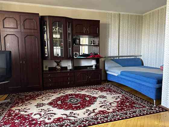 Оренда Квартира 1-кімнатна, 9/16 поверх на вул. Дачна, 51 Kiev