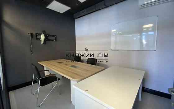 Оренда офісне приміщення на Днепровская Набережная поверх - 17/24 Київ