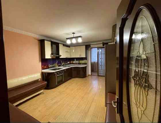 Продаж Квартира 3-кімнатна на ул. Маршала Говорова, 10б Одеса