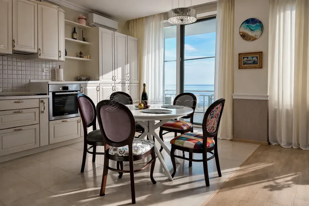 Продаж 3к Квартира 120 кв.м Литературная, 1А Одеса - фото 2