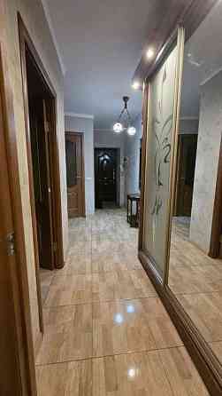 Продаж Квартира 3-кімнатна, 8/9 поверх на Инглези улица, 1 Одеса