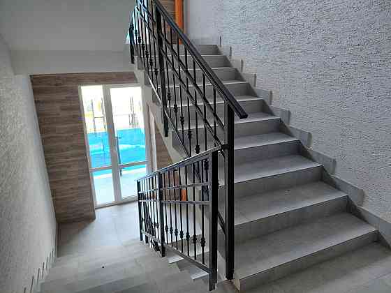 Продаж Квартира 2-кімнатна, 2/5 поверх на Кутківці / Тернопільська вул., 2 Тернопіль