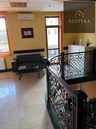 Оренда офісне приміщення на Жупанатська пл., 1 приміщень - 8, поверх - 2/7 Ужгород