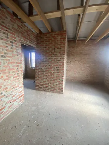 Продажа 2-этажный   100 кв.м 4 комн. на Кулика і Гудачека (Макарова) вулиця Ровно - изображение 2