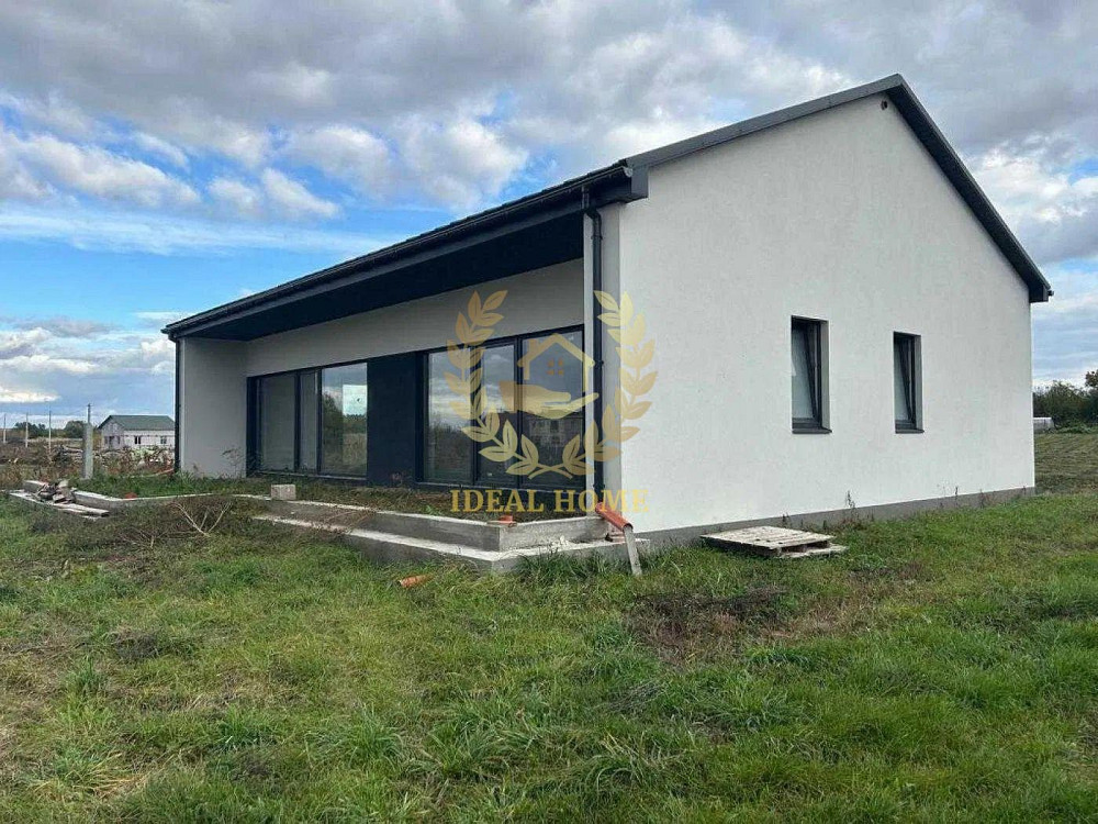 Продаж Будинок 3-кімнатний на Зеленая ул.  - фото 1