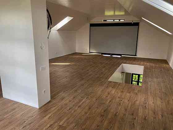 Продаж 3-поверховий Будинок з ділянкою 21 сот 500 кв.м 5 кімн. на Гуйва Zhytomyr