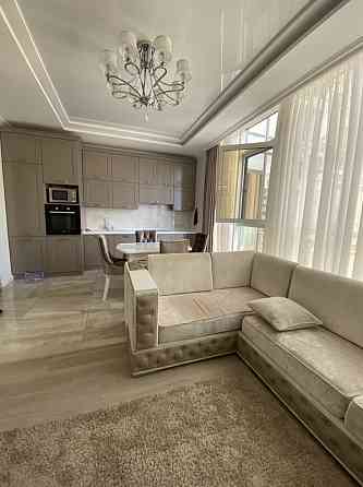 Оренда Квартира 1-кімнатна, 8/18 поверх на Французский б-р, 60б Одеса