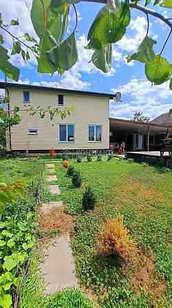 Продаж Будинок 5-кімнатний на вул. Вятська Kharkiv