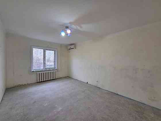 Продаж Квартира 2-кімнатна, 2/16 поверх на Радунська вул., д. 9 Kiev