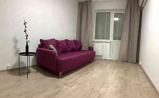 Продаж Квартира 1-кімнатна, 3/10 поверх на Григоренко, 25А Киев