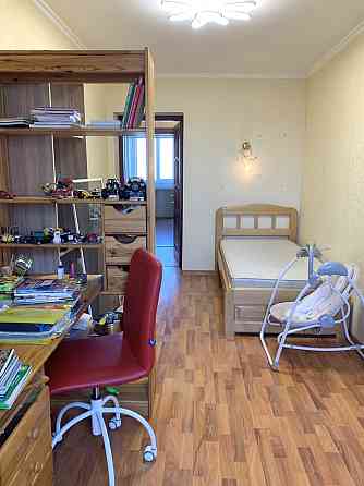 Продается 4-комнатная на Черемушках, ул. Бреуса Одеса