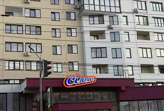 Продаж 2к квартири 92.5 кв. м на просп. Бандери Степана Ternopil'