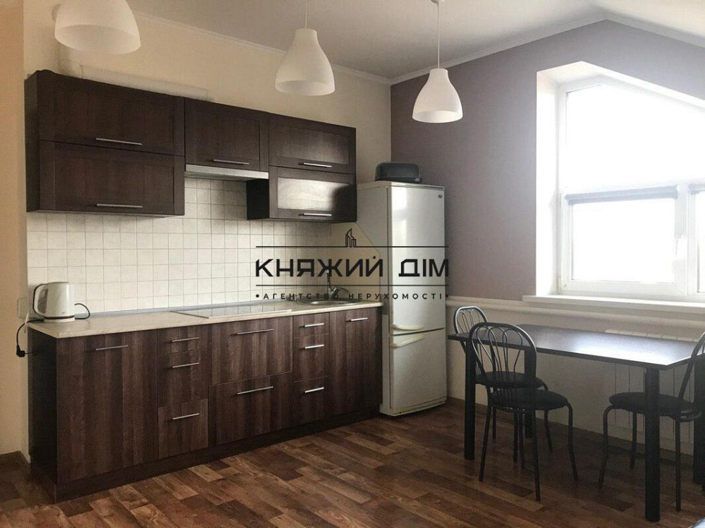 Оренда Квартира 2-кімнатна, 3/3 поверх на 162-Садовая ул. Kiev - photo 1