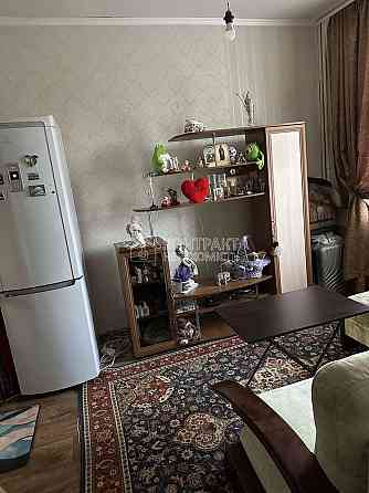 Продаж Квартира 3-кімнатна, 1/3 поверх на вул. Ахієзерів Kharkiv