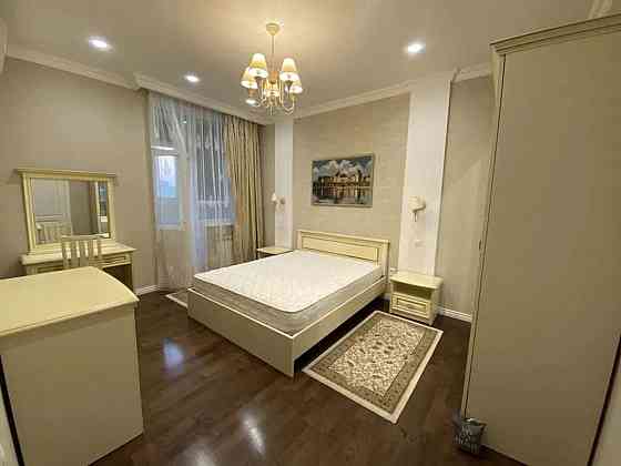 Оренда Квартира 3-кімнатна, 15/20 поверх Київ