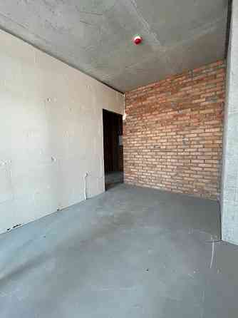 Продаж Квартира 2-кімнатна, 14/23 поверх на Науки вул., д. 58 Kiev