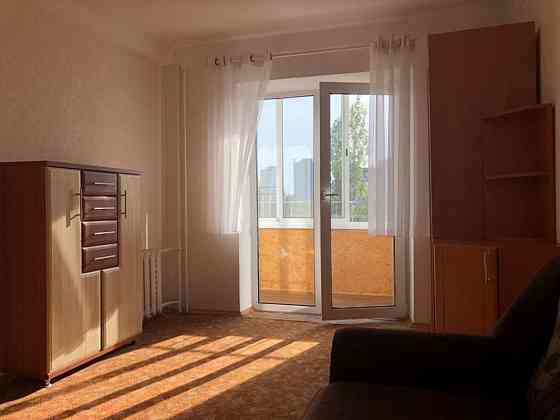 Оренда Квартира 2-кімнатна, 5/9 поверх на ул. Березняковская, 14-а Київ