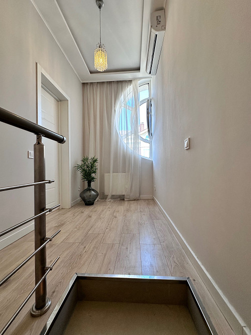 Продаж Квартира 5-кімнатна, 6/6 поверх на Дмитра Луценка вул., д. 10 Київ - фото 6