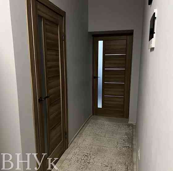 Продаж Квартира 2-кімнатна, 6/6 поверх на Богомольця, 19 Uzhhorod