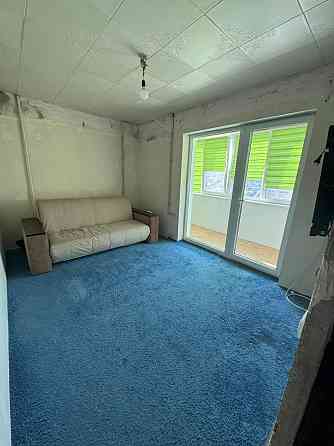 Продаж Квартира 4-кімнатна, 9/10 поверх на Мониторная ул., 12 Дніпро