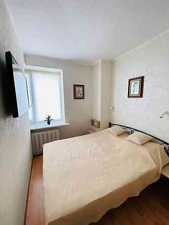 Оренда Квартира 1-кімнатна, 13/13 поверх на Анни Ахматової, 16б Київ