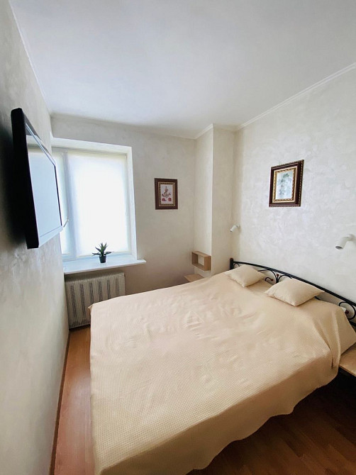 Оренда Квартира 1-кімнатна, 13/13 поверх на Анни Ахматової, 16б Київ - фото 1