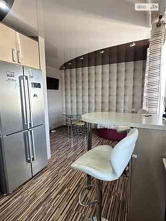 Оренда Квартира 3-кімнатна, 5/5 поверх Вінниця