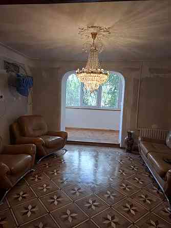 Продам 3-х комнатную квартиру на Молдаванке в кирпичном спецпроекте. Одеса