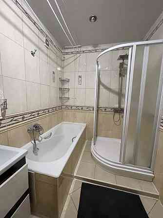 Оренда Квартира 3-кімнатна на вул. Шопена Ивано-Франковск