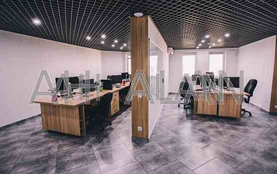 Оренда офісне приміщення на Срібнокільська вул., 1 приміщень - 14, поверх - 28/28 Київ