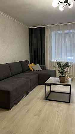 Оренда Квартира 3-кімнатна, 5/5 поверх на Харченко Евгения ул. (Дарницкий) (Ленина), 65 Kiev