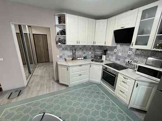 Продаж Квартира 1-кімнатна, 14/25 поверх на Гмыри Бориса вул., д. 12Б Киев