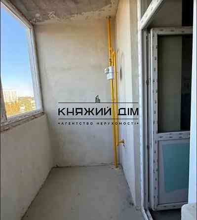 Продаж Квартира 1-кімнатна, 6/10 поверх на Святошинська Vyshneve