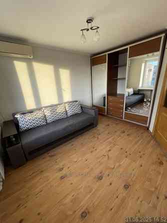 Оренда Квартира 1-кімнатна, 9/9 поверх на вул. Наукова Львів