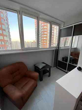 Оренда Квартира 2-кімнатна, 12/25 поверх Киев