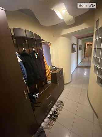 Оренда Квартира 1-кімнатна, 6/12 поверх на пр. Николая Бажана Kiev