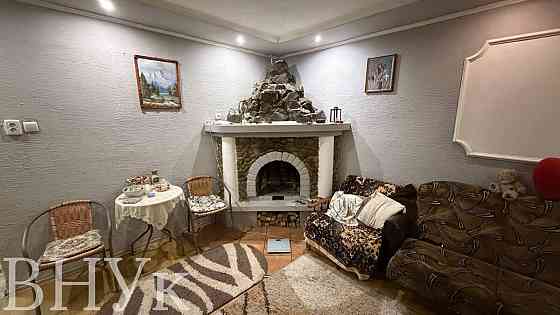 Продаж Квартира 5-кімнатна, 2/3 поверх на Князя Лаборця Чоп