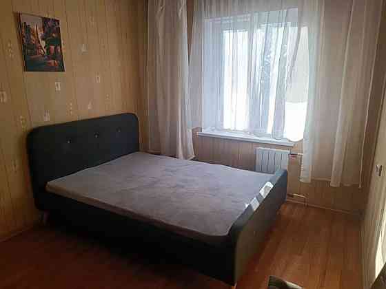 Оренда Квартира 1-кімнатна, 5/9 поверх на Проспект Бажана, 5б Киев