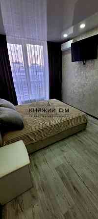 Оренда Квартира 1-кімнатна, 22/25 поверх на Ревуцкого ул. Киев