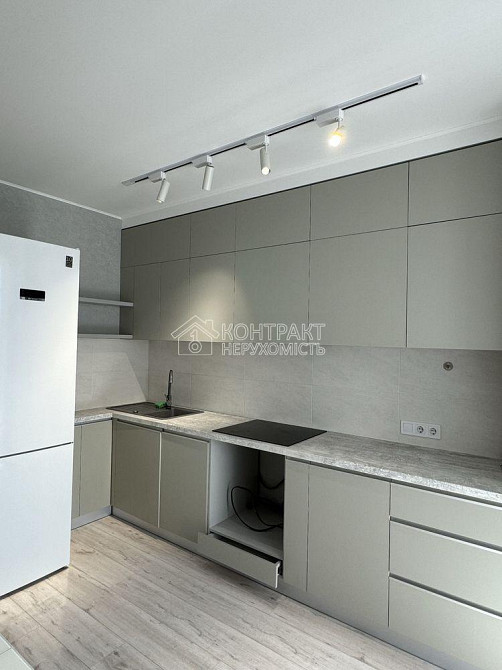 Продаж Квартира 2-кімнатна, 7/13 поверх на вул. Гвардійців Широнінців Харків - фото 10