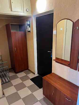 Оренда Квартира 1-кімнатна, 3/5 поверх на Братиславська, 28 Киев