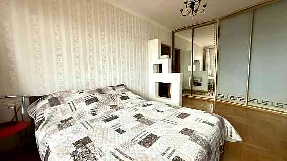 Продаж Квартира 2-кімнатна, 9/16 поверх на Рональда Рейгана вул., д. 4-А Київ