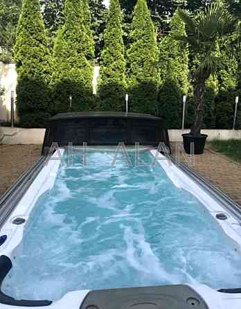 Продаж Будинок 6-кімнатний на Виговського Івана вул., 1/2 Київ