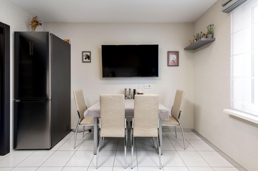 Продаж Квартира 2-кімнатна, 10/25 поверх на Науки вул., д. 55-А Київ - фото 2