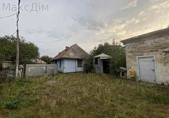 Продаж Будинок 2-кімнатний на вул. Степана Бандери Смиківці