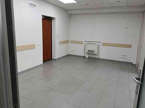 Оренда офісне приміщення на улица Антоновича (Горького), д.172 приміщень - 5, поверх - 5/20 Київ